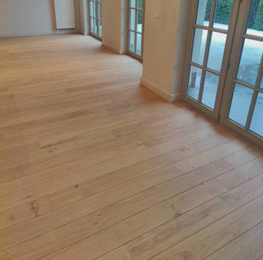 Een plankenvloer werd aangepakt in Schilde